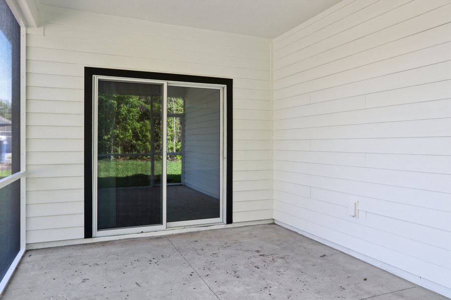 Representative exterior details of a home built from the Ashton by Maronda Homes in Brookshire Green, Kingsland (Image 19).