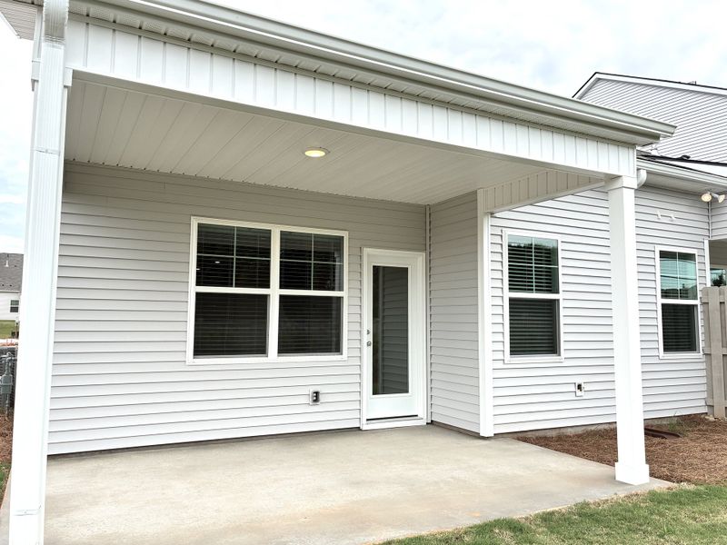 Exterior details and patio area of a home in Holly Ridge, Greenville (Image 2). Exterior details and patio area of a home in Holly Ridge, Greenville (Image 2).