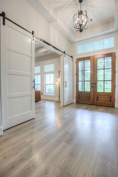 Spacious, unfurnished interior of a new home in , Willis (Image 23).