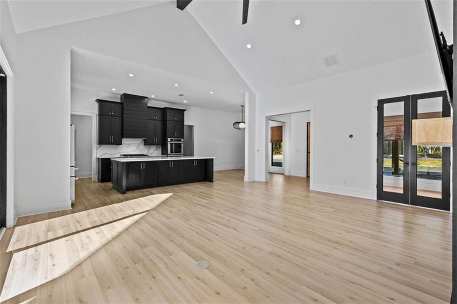 Spacious, unfurnished interior of a new home in , Monroe (Image 47).