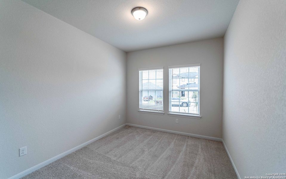 Spacious, unfurnished interior of a new home in Hickory Ridge, Elmendorf (Image 10). Spacious, unfurnished interior of a new home in Hickory Ridge, Elmendorf (Image 10).