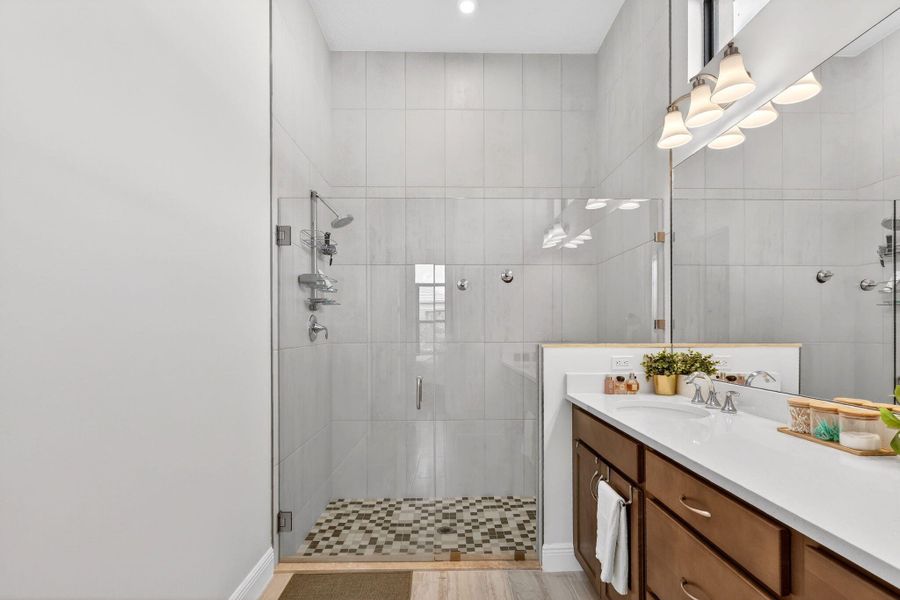 27-web-or-mls-5P1A0802 27-web-or-mls-5P1A0802