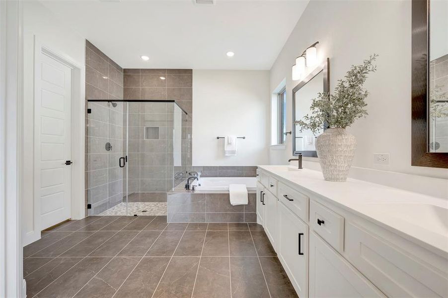 Furnished interior view inside a new home in South Pointe Manor Series, Mansfield (Image 16).