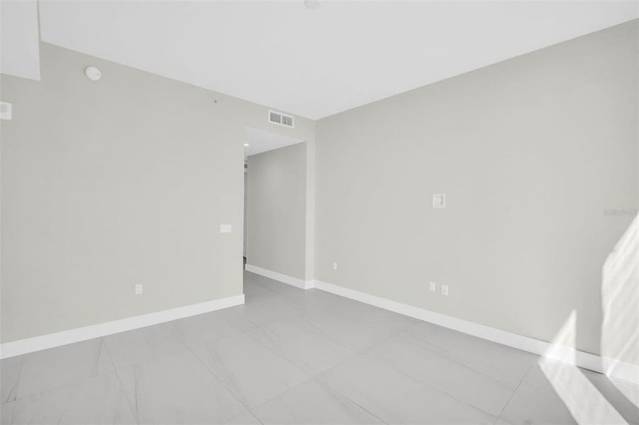 Spacious, unfurnished interior of a new home in , St. Petersburg (Image 66). Spacious, unfurnished interior of a new home in , St. Petersburg (Image 66).