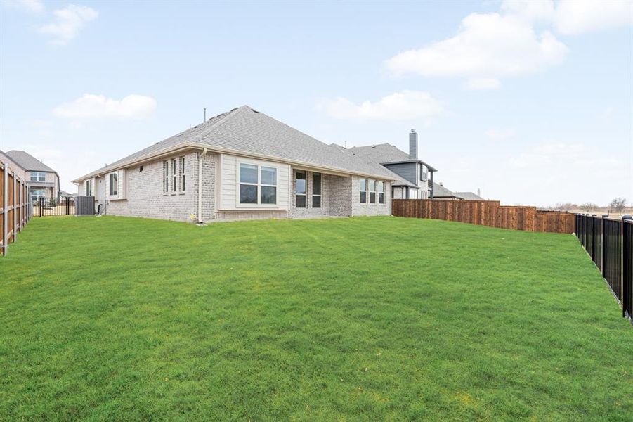 Exterior details and patio area of a home in Silo Mills, Joshua (Image 23). Exterior details and patio area of a home in Silo Mills, Joshua (Image 23).