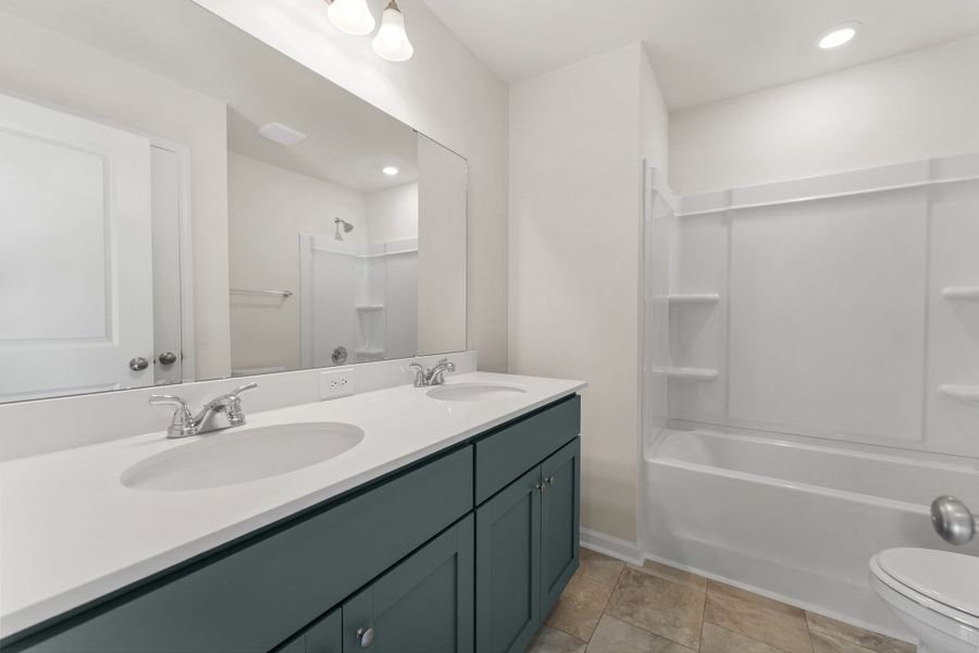 Furnished interior view inside a new home in Fairview Falls, Chesnee (Image 13).