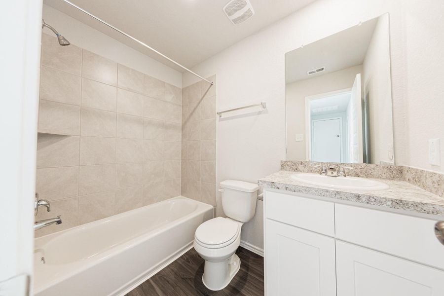 Furnished interior view inside a new home in Townsend Reserve, Splendora (Image 4). Furnished interior view inside a new home in Townsend Reserve, Splendora (Image 4).