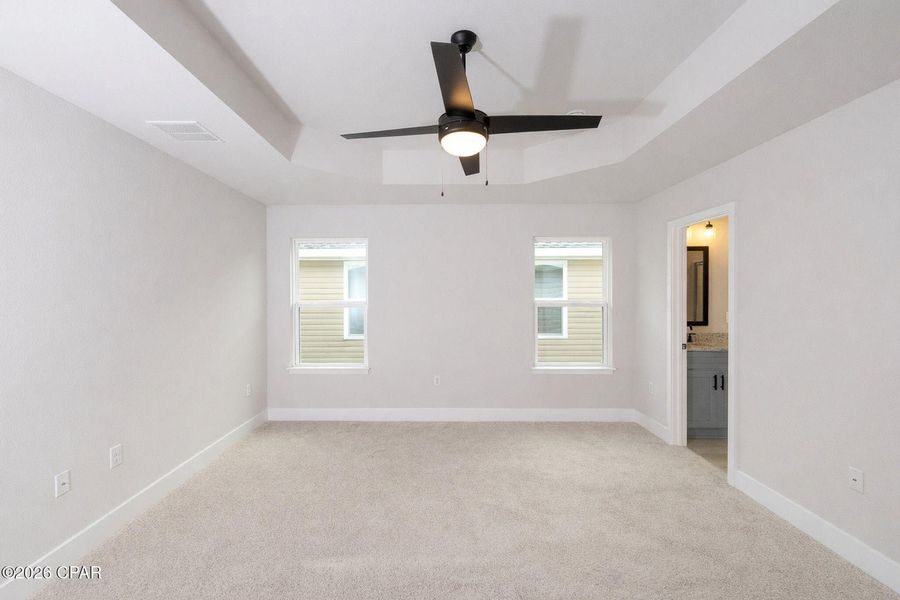 Spacious, unfurnished interior of a new home in Fox Glenn, Panama City (Image 17).