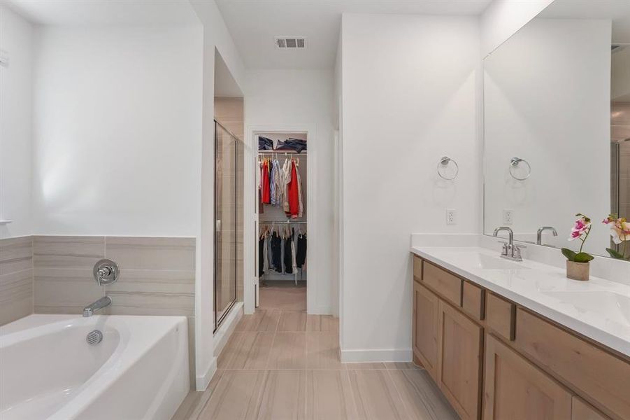 Furnished interior view inside a new home in Pecan Square, Northlake (Image 17).