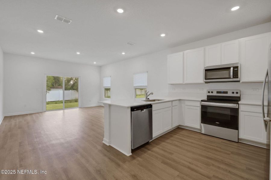 Furnished interior view inside a new home in , Jacksonville (Image 7).