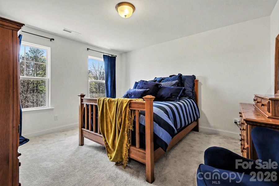 Furnished interior view inside a new home in Lakeside Glen, York (Image 31).