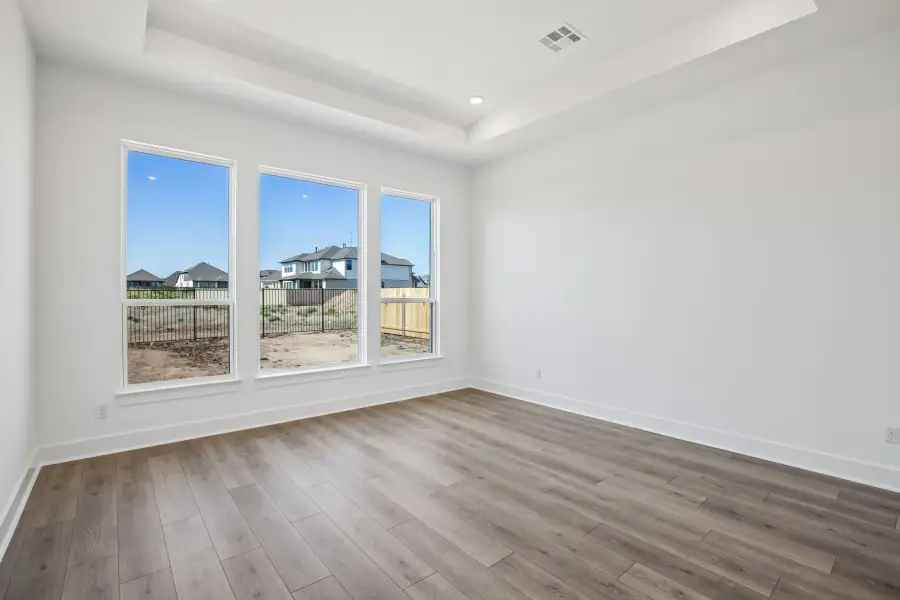 Spacious, unfurnished interior of a new home in Easton Park, Austin (Image 22).
