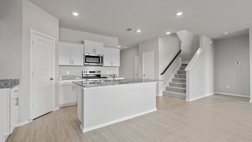 Representative furnished interior of a home built from the Midland by D.R. Horton in The Hills at Reunion, Newark (Image 7). Representative furnished interior of a home built from the Midland by D.R. Horton in The Hills at Reunion, Newark (Image 7).