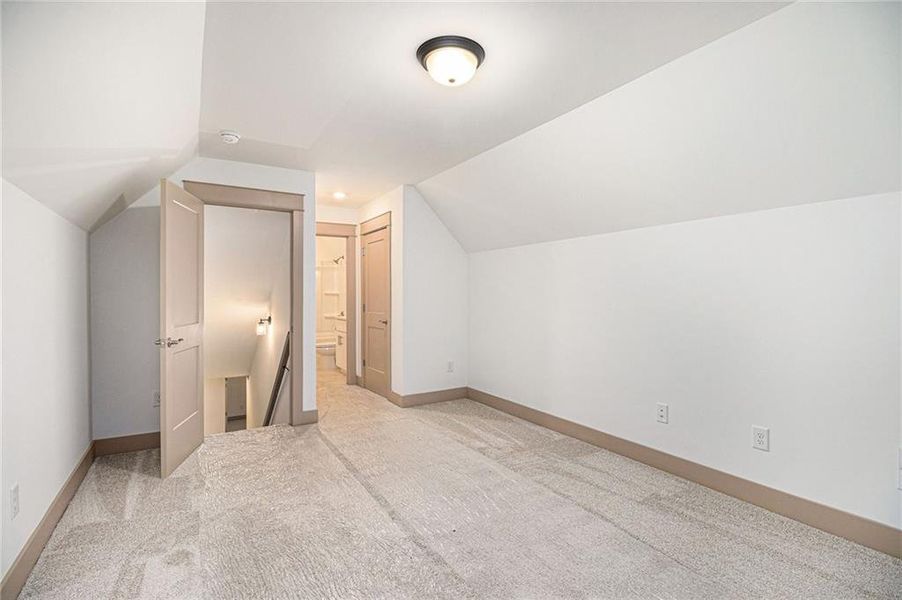 Spacious, unfurnished interior of a new home in , Taylorsville (Image 26).