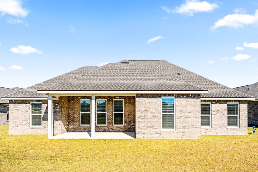 Exterior details and patio area of a home in Natureview, Freeport (Image 3).