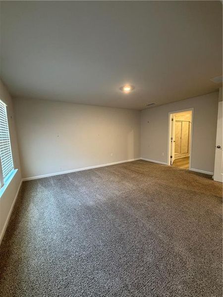 Spacious, unfurnished interior of a new home in Parkside at Grayson, Grayson (Image 9).