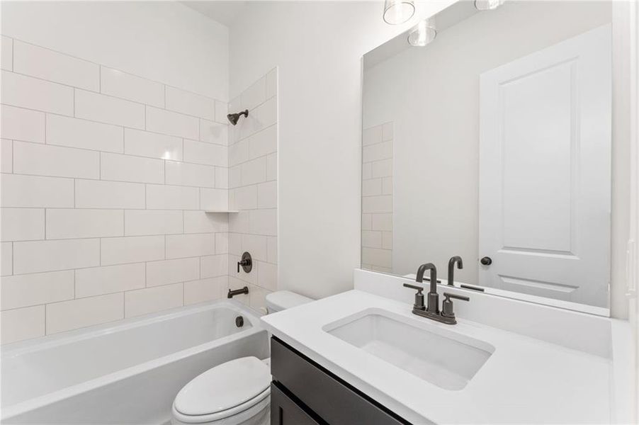 Image 31 of a home in Linden Grove.