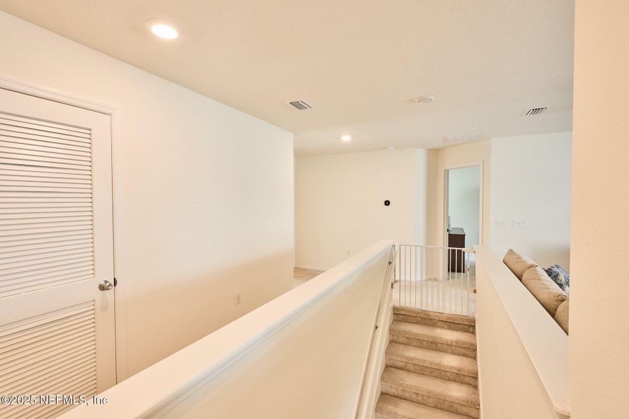 Image 42 of a home in .