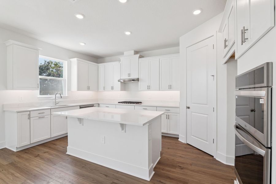 Representative furnished interior of a home built from the Clementine by Hartizen Homes in Eden Crest, Apopka (Image 8).