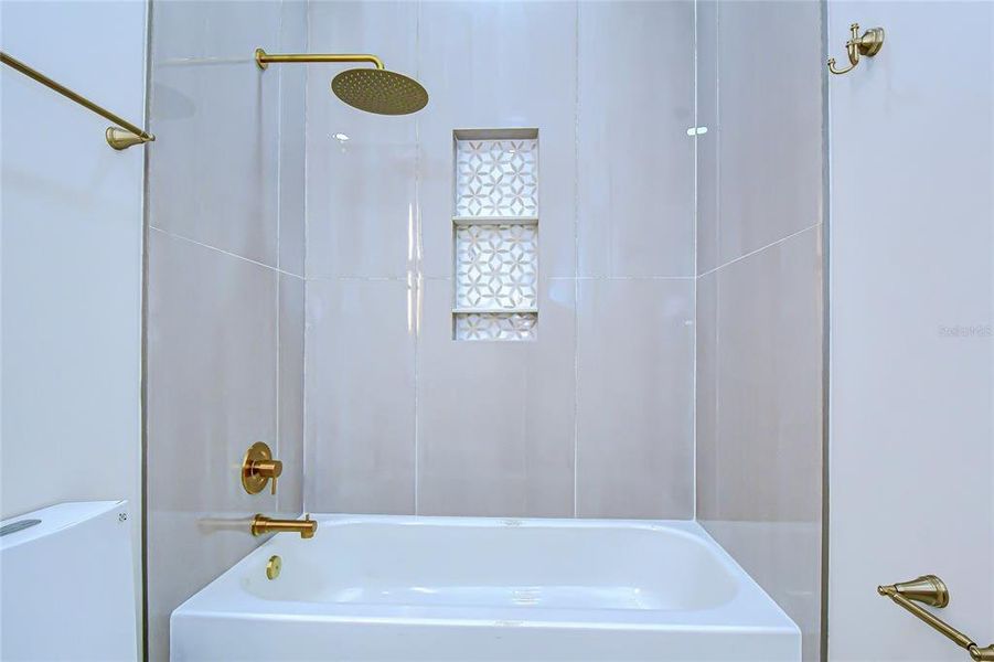 Close-up of interior finishes inside a home in , Tampa (Image 22).