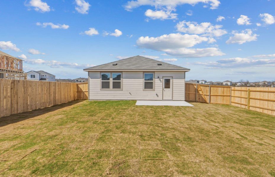 Exterior details and patio area of a home in Sonterra, Jarrell (Image 17).