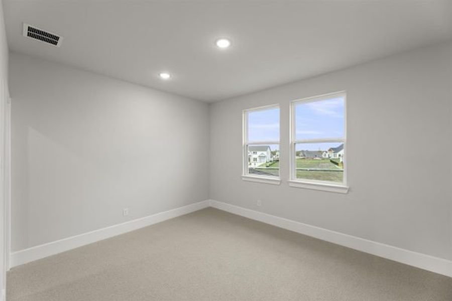 Representative unfurnished interior of a home built from the Tahiti by Stonefield Homes in Heath Golf and Yacht Club, Rockwall (Image 25).