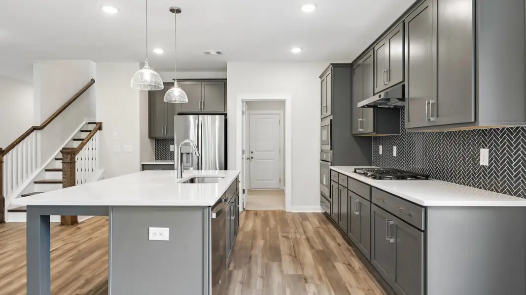 These are photos and plan layout may vary.  See Sales Consultants for details.