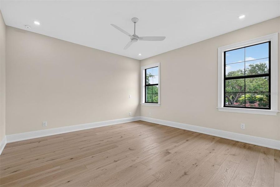 Spacious, unfurnished interior of a new home in , Sarasota (Image 67). Spacious, unfurnished interior of a new home in , Sarasota (Image 67).
