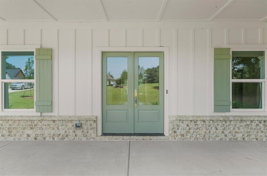 Exterior details and patio area of a home in , Cumming (Image 37).