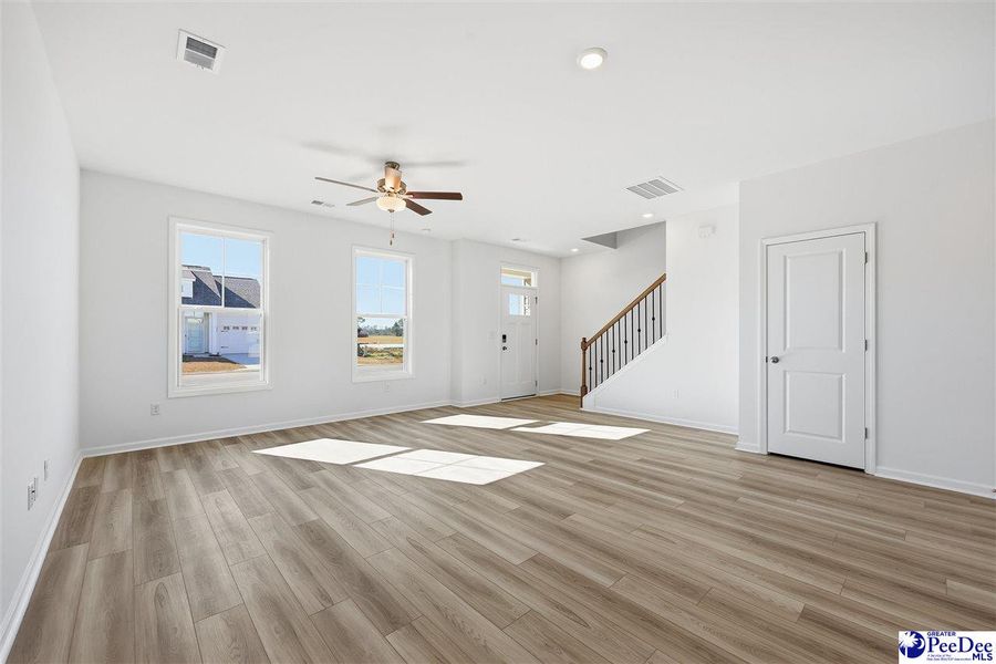 Spacious, unfurnished interior of a new home in Spring Haven, Florence (Image 20).