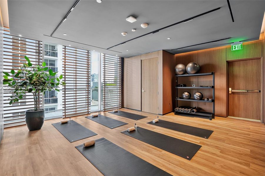 Community amenities in , Miami (Image 48). Community amenities in , Miami (Image 48).