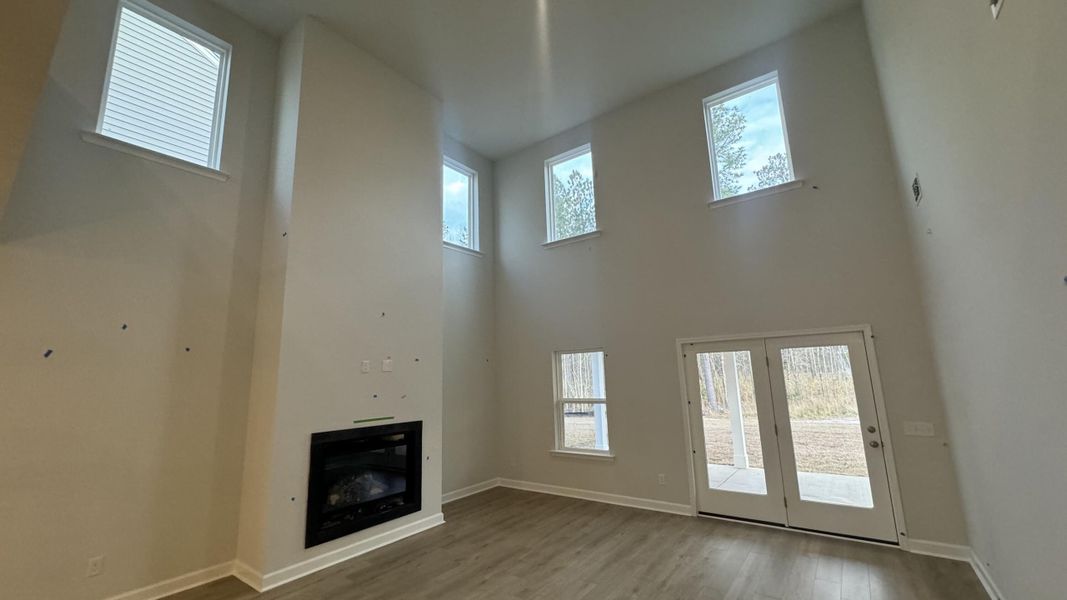 Spacious, unfurnished interior of a new home in Watson Hill, Summerville (Image 34).
