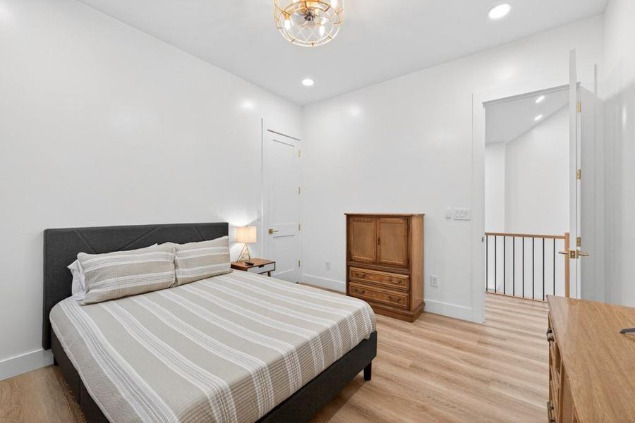 Furnished interior view inside a new home in , Buford (Image 14).