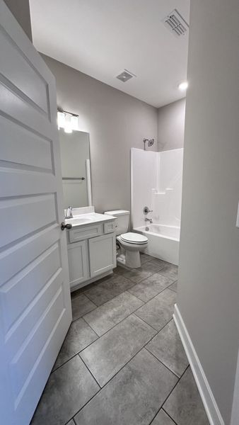 Furnished interior view inside a new home in Veterans Cove, Murfreesboro (Image 9).