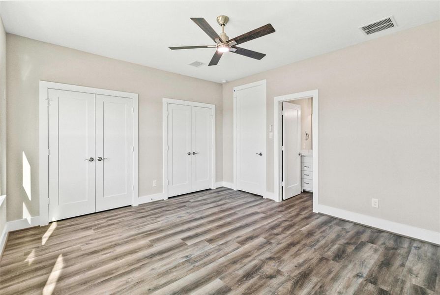 Spacious, unfurnished interior of a new home in , Matagorda (Image 23).