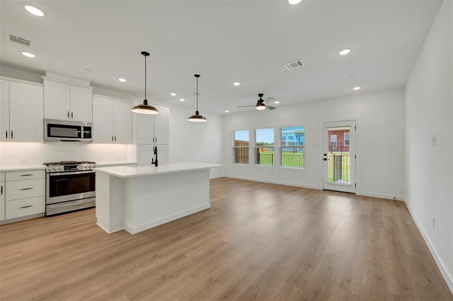 Image 31 of a home in Providence Commons.