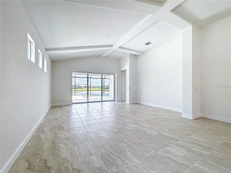 Spacious, unfurnished interior of a new home in , Parrish (Image 21).