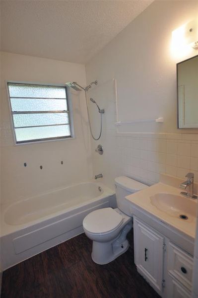 Furnished interior view inside a new home in , Weatherford (Image 4).