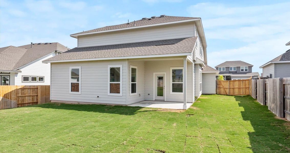 Exterior details and patio area of a home in Trace, San Marcos (Image 3).