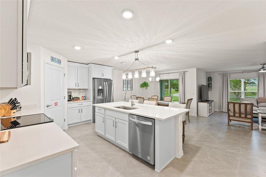 Furnished interior view inside a new home in , Spring Hill (Image 27).