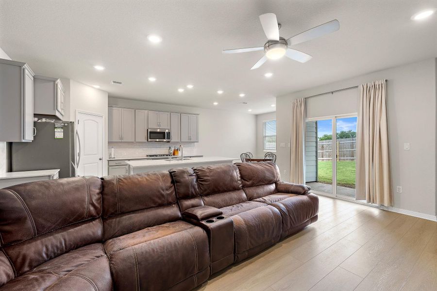 Furnished interior view inside a new home in Rolling Glen, Hutto (Image 13).