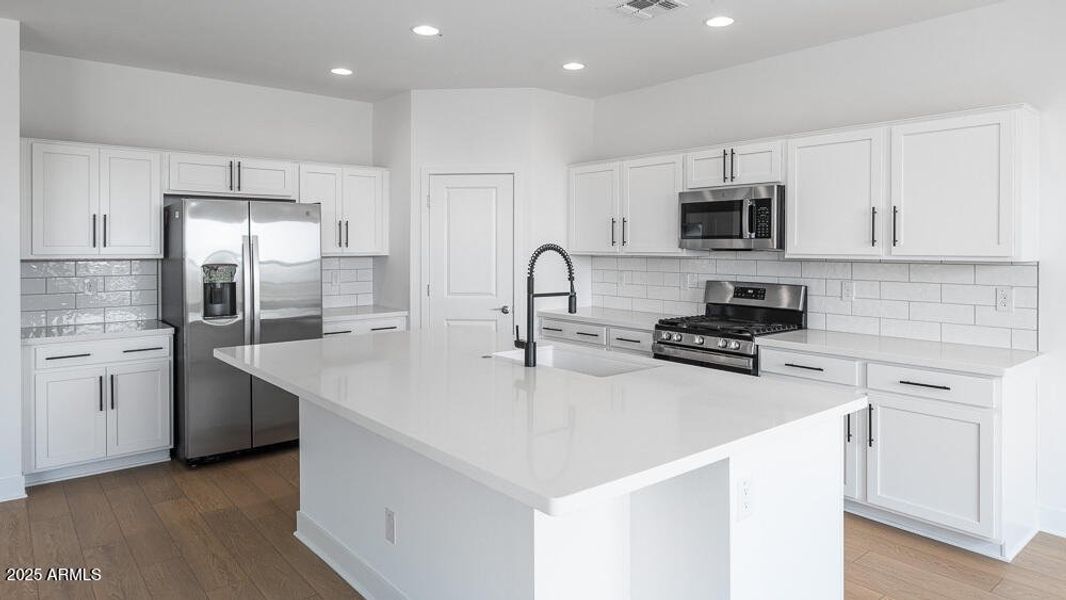 hj-az-phoenix-combs-ranch-discovery-sien hj-az-phoenix-combs-ranch-discovery-sien