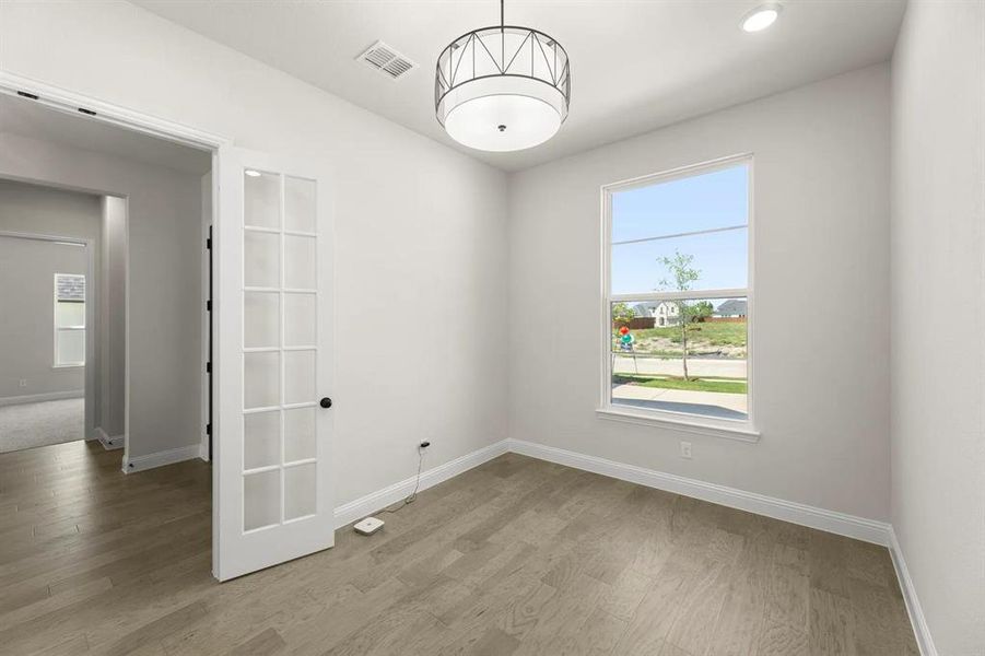 The Berkley B Home Office