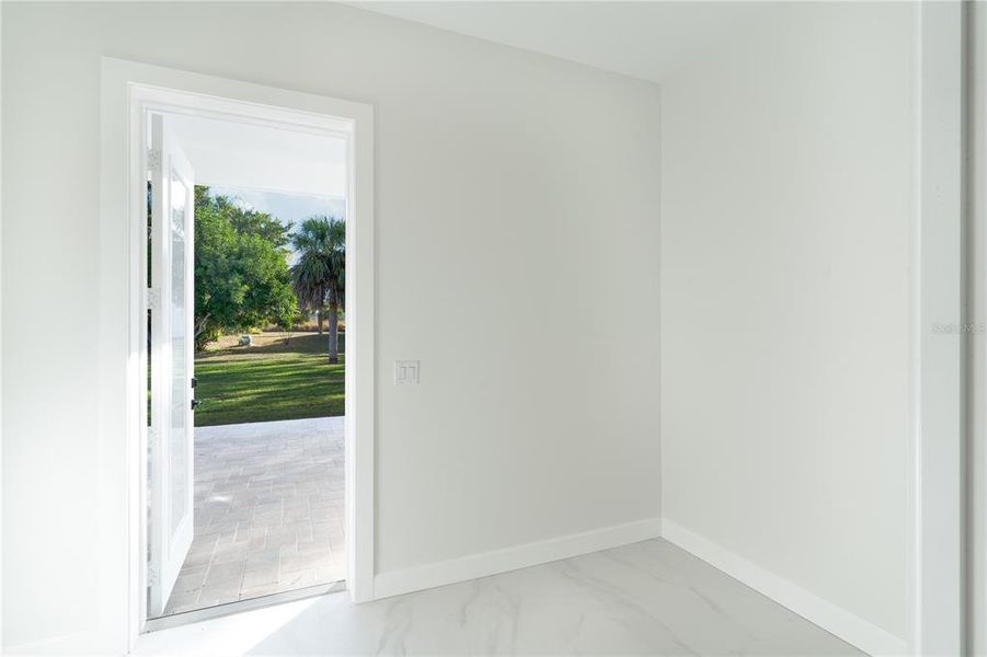 Spacious, unfurnished interior of a new home in , Nokomis (Image 43).