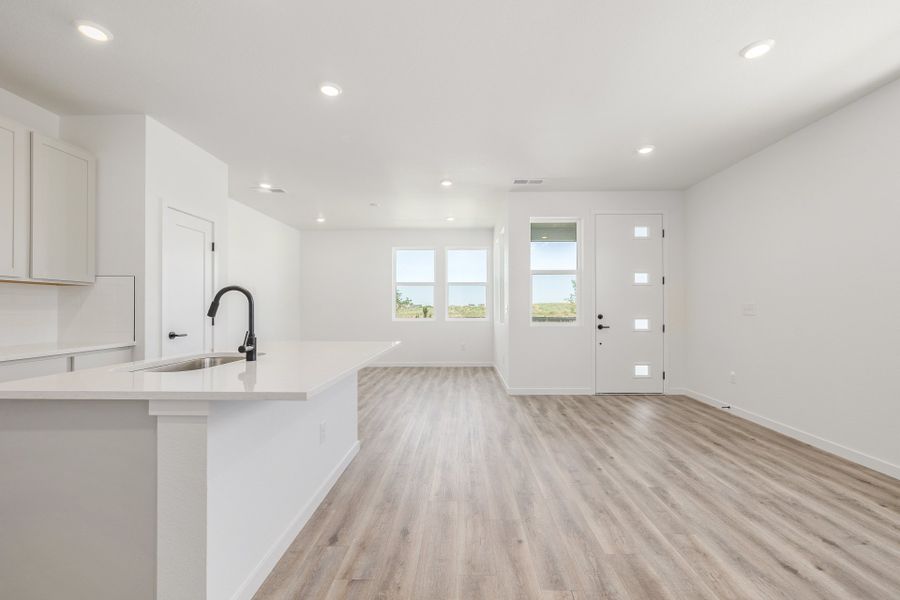 Image 26 of a home in Painted Prairie.