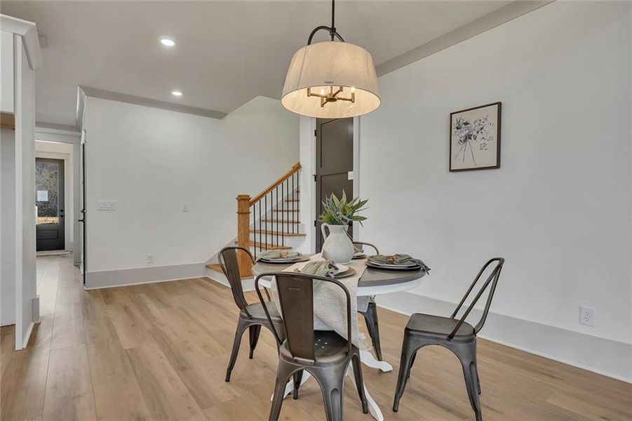 Furnished interior view inside a new home in , Jasper (Image 14).