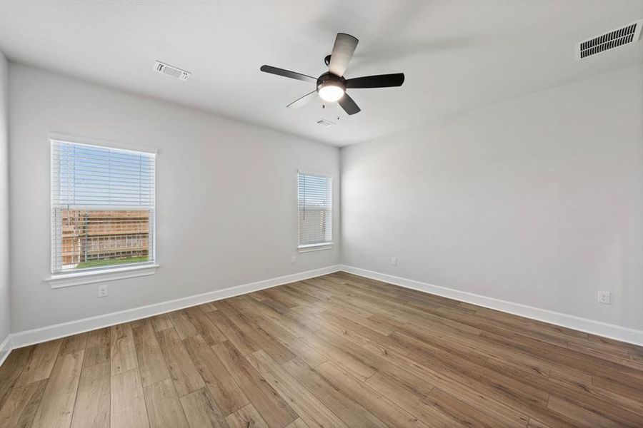 Spacious, unfurnished interior of a new home in Whisper Valley, Manor (Image 14).