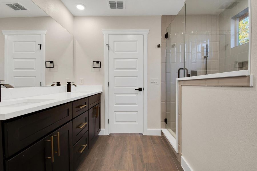 Furnished interior view inside a new home in , Bastrop (Image 16).