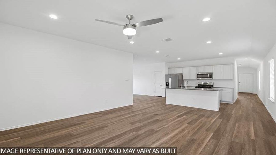 Spacious, unfurnished interior of a new home in Cypress Green, Tomball (Image 17). Spacious, unfurnished interior of a new home in Cypress Green, Tomball (Image 17).