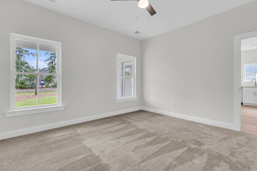 Spacious, unfurnished interior of a new home in , Ladson (Image 17).